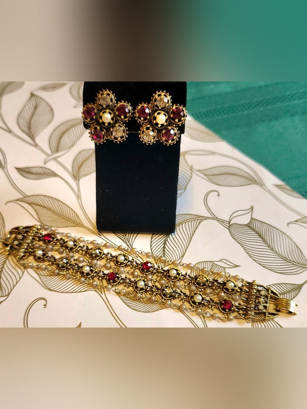 Vintage 1950s Rhinestone & Faux Pearl Cluster Earrings & Bracelet - Picture 2 of 10